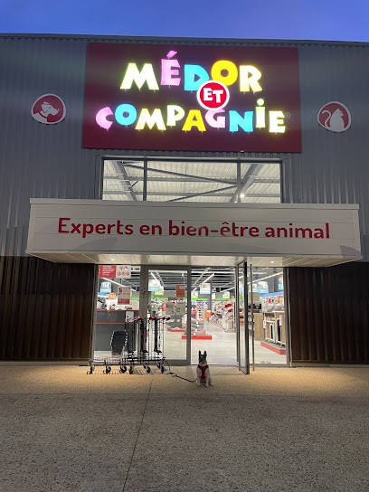 Médor Et Compagnie Châteaubernard, Animalerie à Châteaubernard