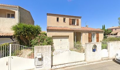 Elisanimaux13, Gardien d'Animaux / Petsitter à Istres