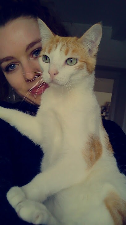 Empreinte Animal - Larivé Fiona 63, Gardien d'Animaux / Petsitter à Saint-Rémy-de-Chargnat