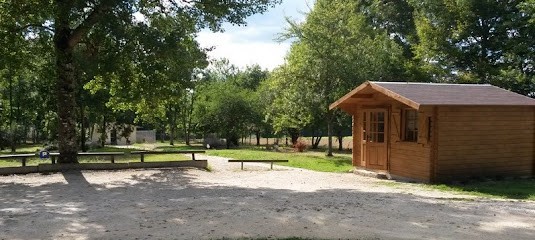The Garden Behemiel, Pension pour Animaux à Achères