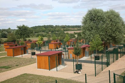 canine and feline Center La Grange Aux Loups, Pension pour Animaux à Cantenay-Épinard